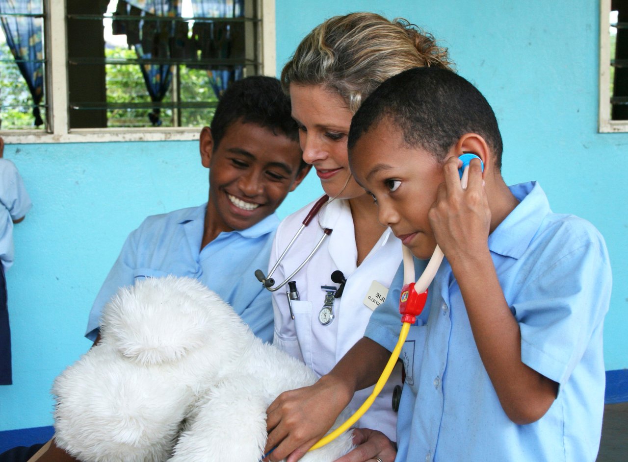 Group of vets being trained by World Animal Protection